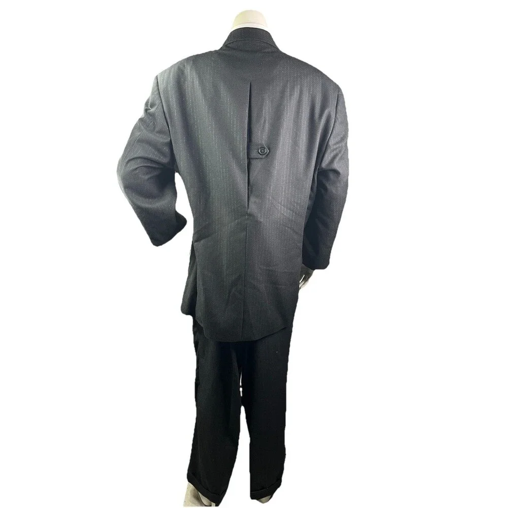 Gianni Uomo Suit Designed in Italy 50R 46x30 Super 120 Black Pinstriped Wide Leg